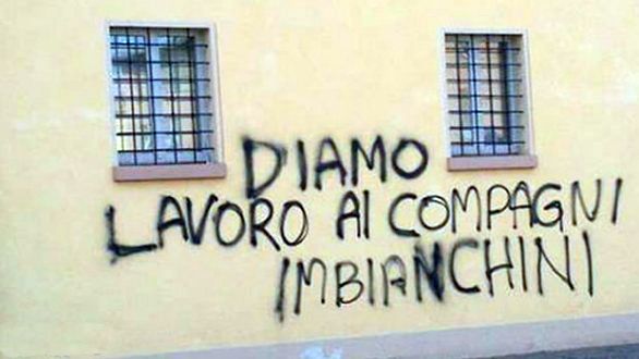 Macchie Di Vernice Graffiti Su Cemento E Intonaco