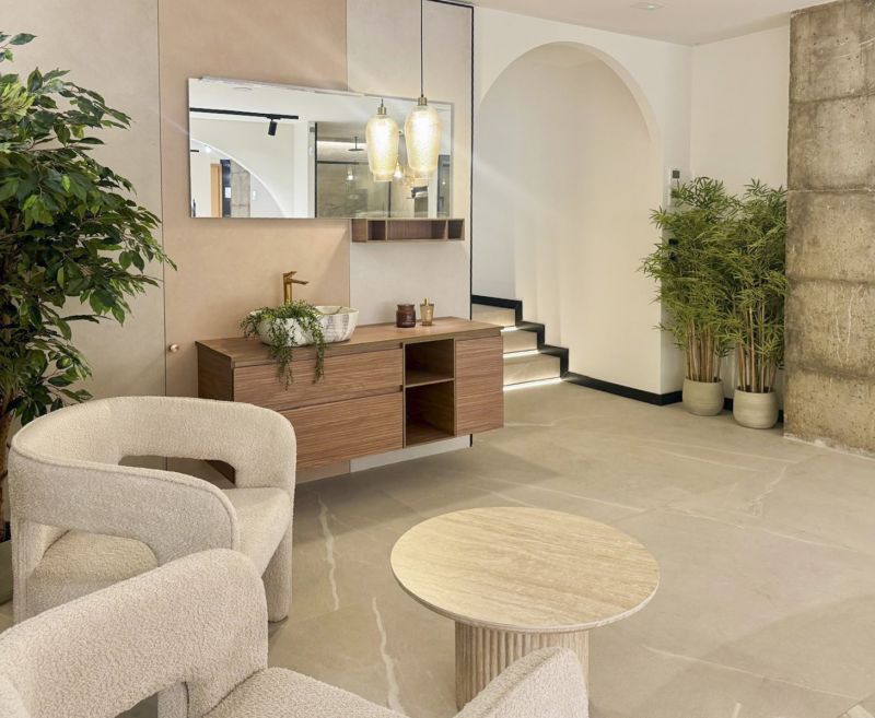 ENTRADA SHOWROOM_03